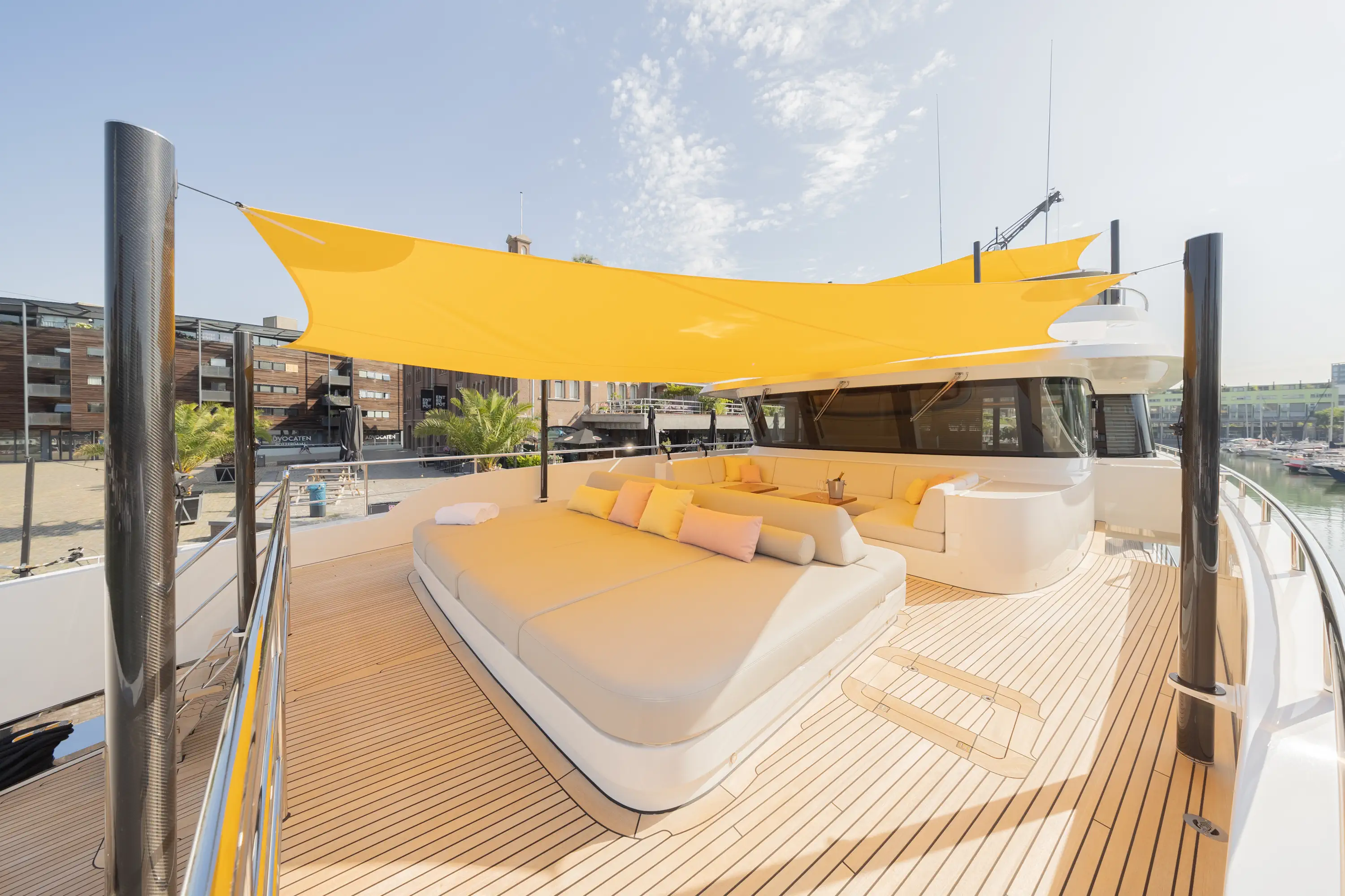Tec Wire's Shading Systems: San Remo-line, manually tensionable