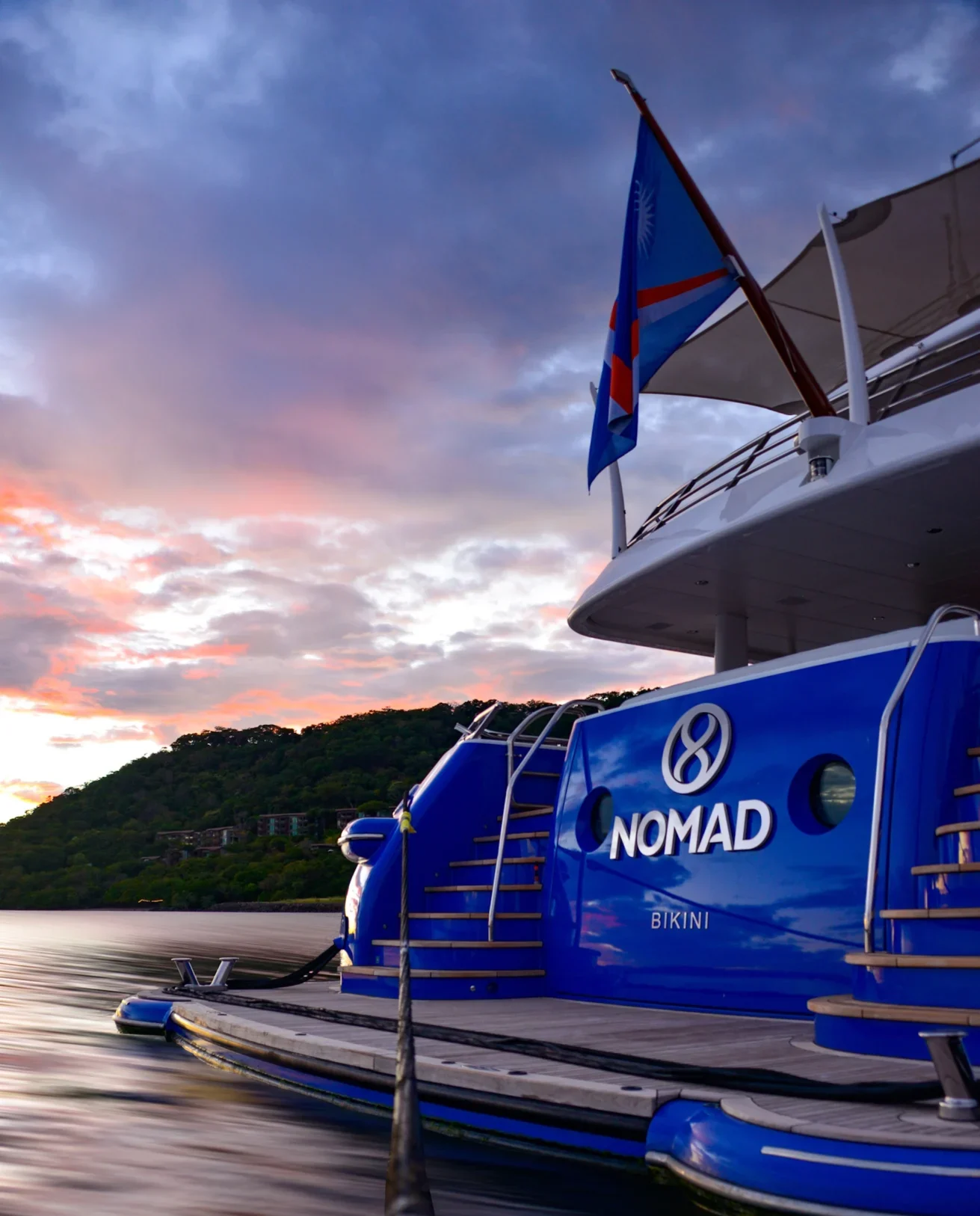 MY Nomad Amels Carbon Fibre Flagpole By Tec Wire