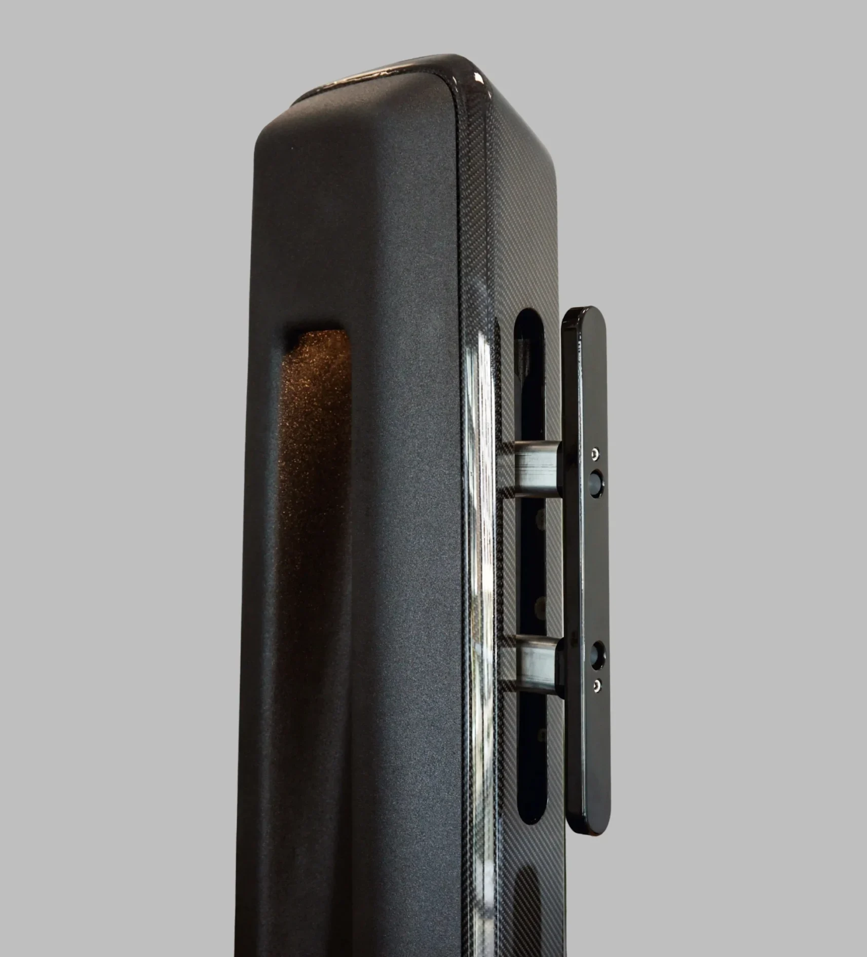 Tec Wire Carbon Fibre Tender Fender Espen Oeino International with Expandable Handles